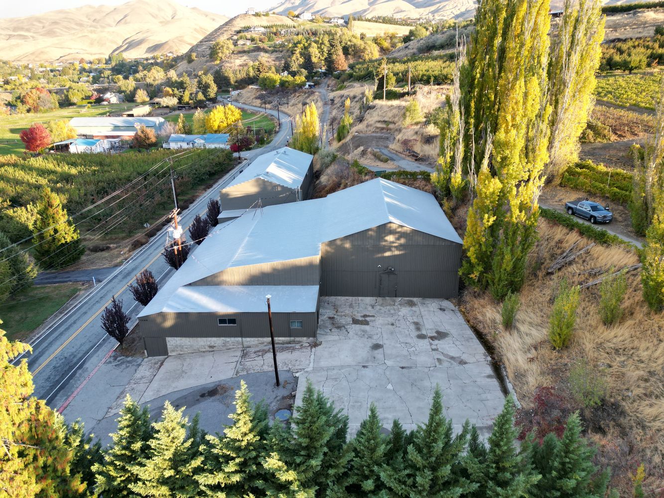 1260 Lower Sunnyslope Rd, Wenatchee, WA 98801